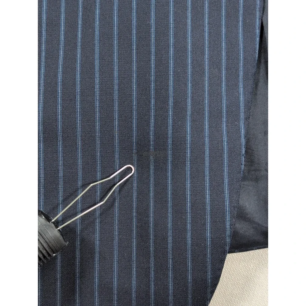 Canali Suit Mens 44R Navy Pinstripe Super 120s Wool Italy Saks Fifth Ave